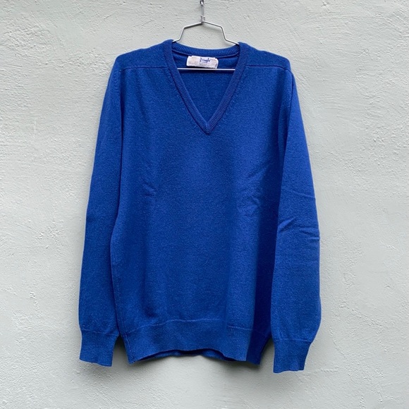 Pringle Blue Vintage V neck men’s sweater